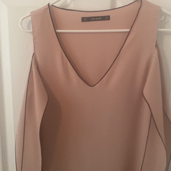 Zara pink dress with black trim sleeveless with scarf like sleeves V neck.M poly - Picture 2 of 11
